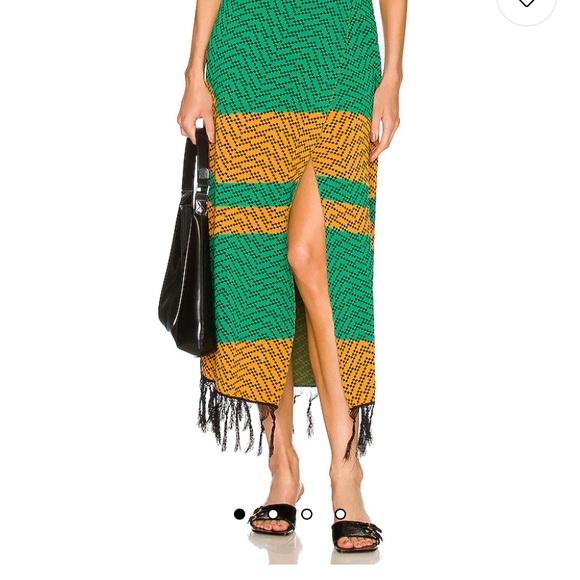 Nala Skirt in Green Orange Combo
Dodo Bar Or in size 40 or Small (US) - Picture 4 of 5